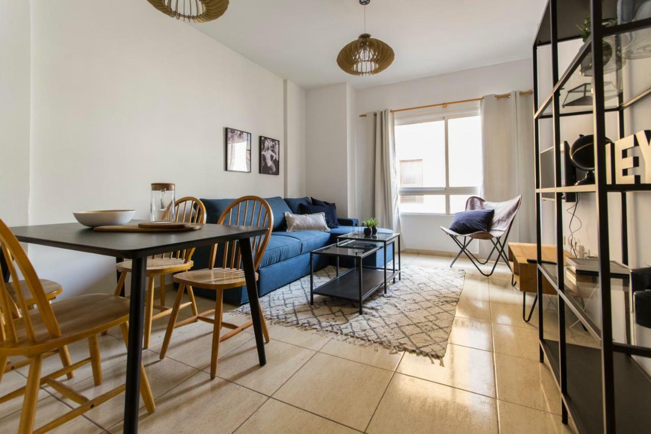 Good Morning Velvet Apartment *